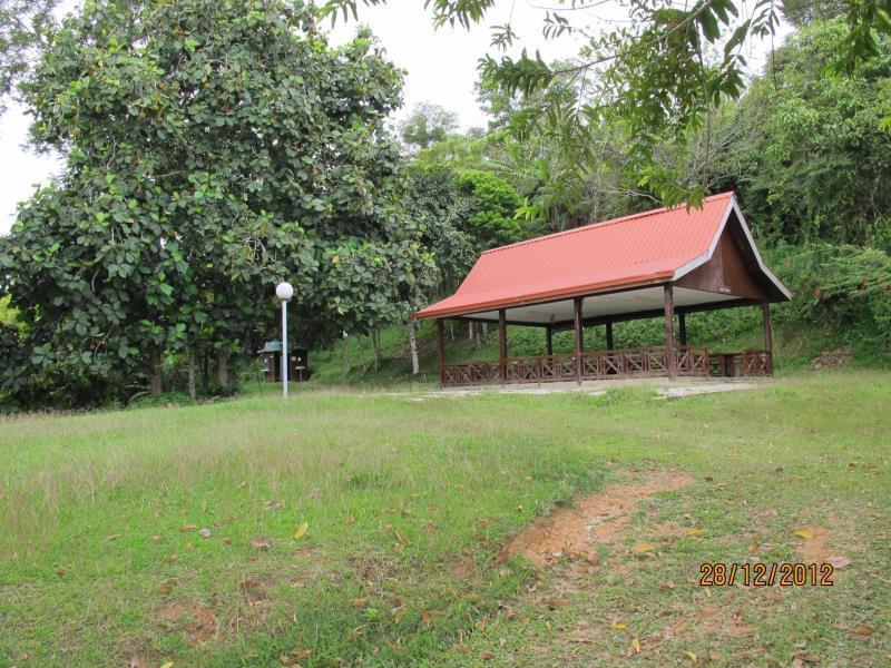 Manis Manis Rooftop Of Borneo Resort Keningau Exteriér fotografie